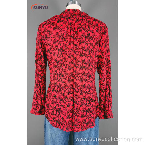 Ladie's rayon printed woven shirt